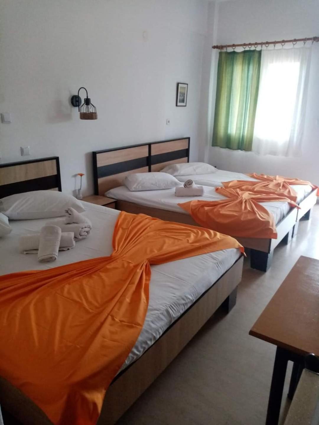 Guesthouse Zografia Vrasna Exteriör bild