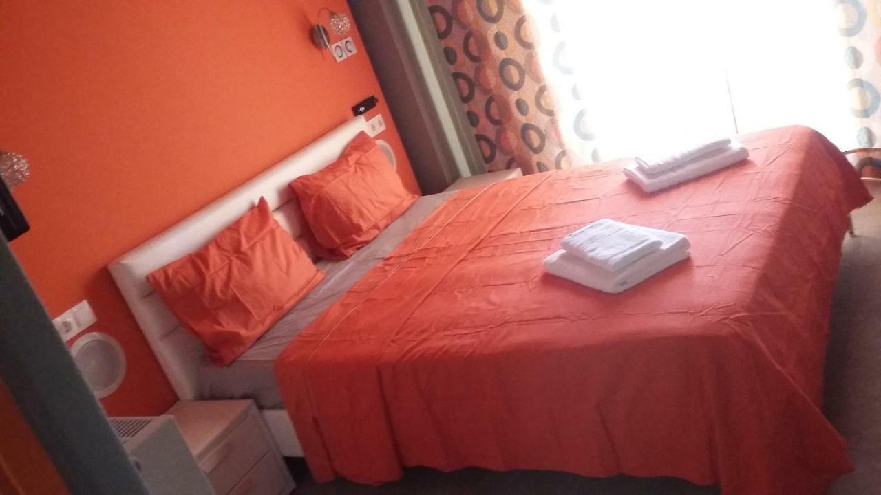 Guesthouse Zografia Vrasna Exteriör bild