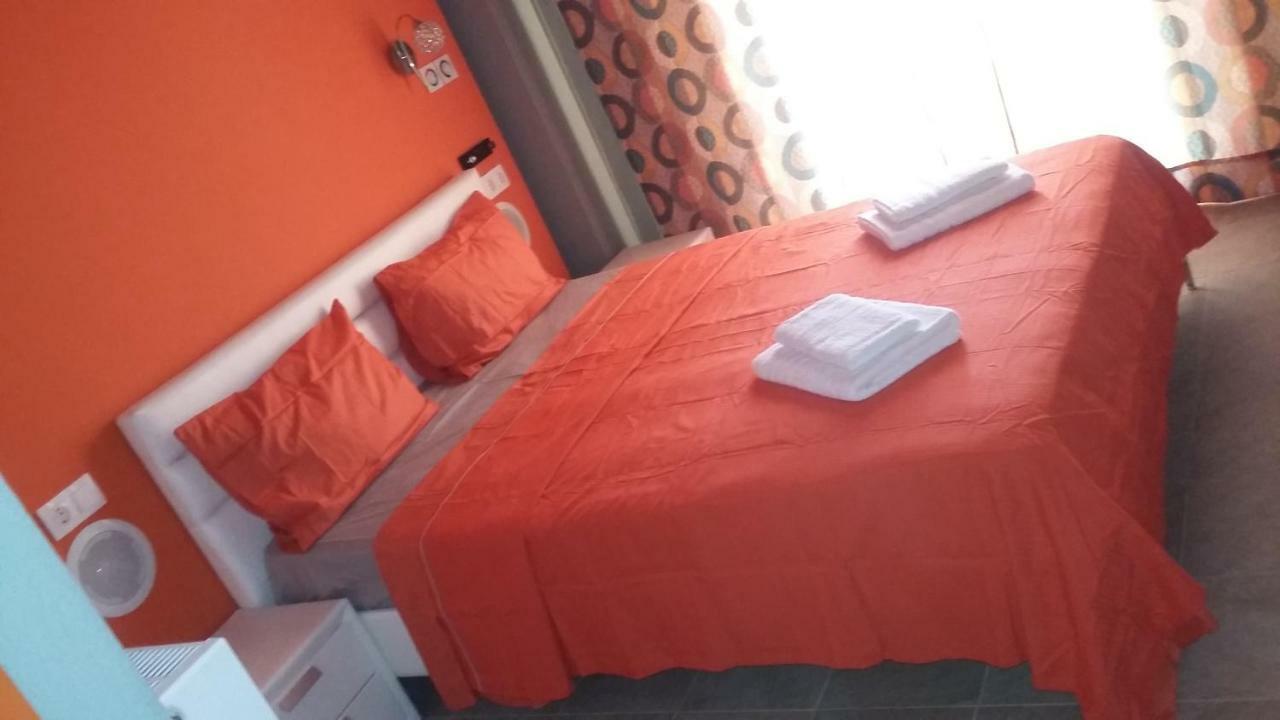 Guesthouse Zografia Vrasna Exteriör bild